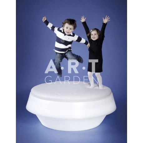 Lit Gio Pouf Slide 2 Lit Gio Pouf Slide – Image 2